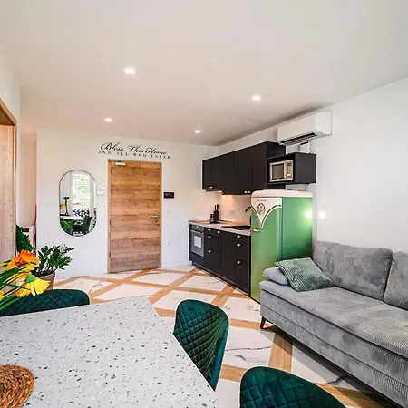 Apartma With Private Indoor Parking Ljubljana